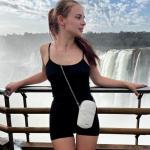 Studemtin hat nach der Uni Zeit  Angebote sie-sucht-ihn