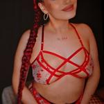 Deutsche Lisa, die rothaarige Sexbombe. Angebote sie-sucht-ihn