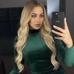 Vanessa, bildhübsche Frau von 25 Jahren. Bild