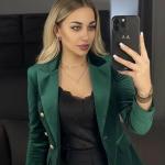 Vanessa, bildhübsche Frau von 25 Jahren. Bild
